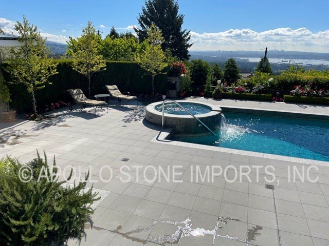 Cypress Limestone Flamed Pool Deck